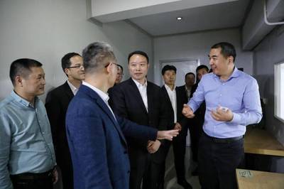 梅式苗帶隊(duì)赴上海考察對(duì)接招商項(xiàng)目，聚焦食用農(nóng)產(chǎn)品研發(fā)新機(jī)遇